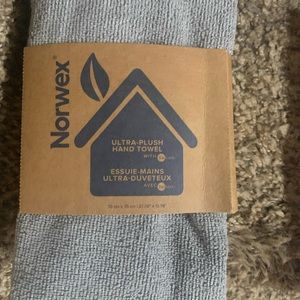 Norwex plush body and face clothes